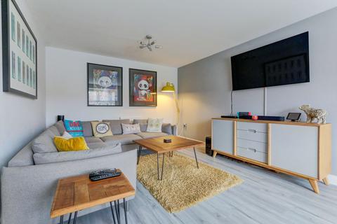 9 Maple Drive, Morpeth, NE61 3DL