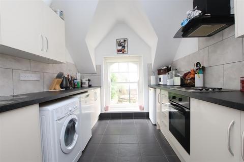 2 bedroom flat to rent, Downleaze, Bristol BS9