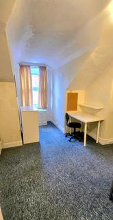 3 bedroom house to rent, Mettham Street, Nottingham NG7