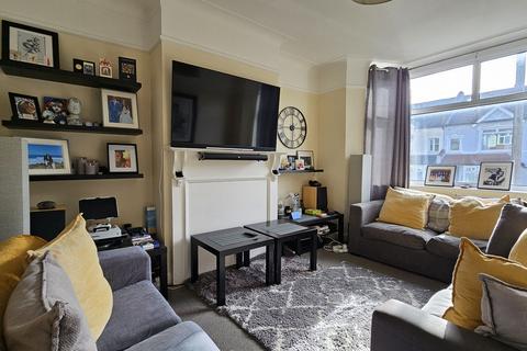 3 bedroom terraced house for sale, London SE19