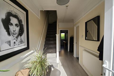 3 bedroom terraced house for sale, London SE19