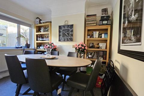 3 bedroom terraced house for sale, London SE19