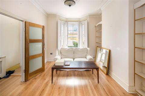 17 Grove Crescent Road, London, E15 1BJ