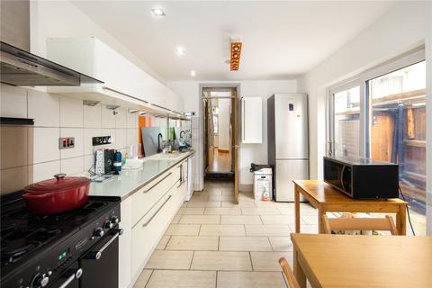 17 Grove Crescent Road, London, E15 1BJ