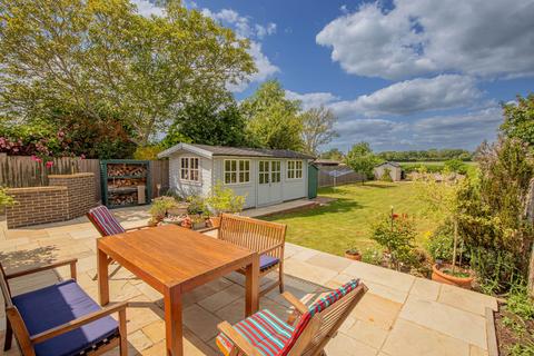 3 bedroom semi-detached house for sale, Filands, Malmesbury, SN16