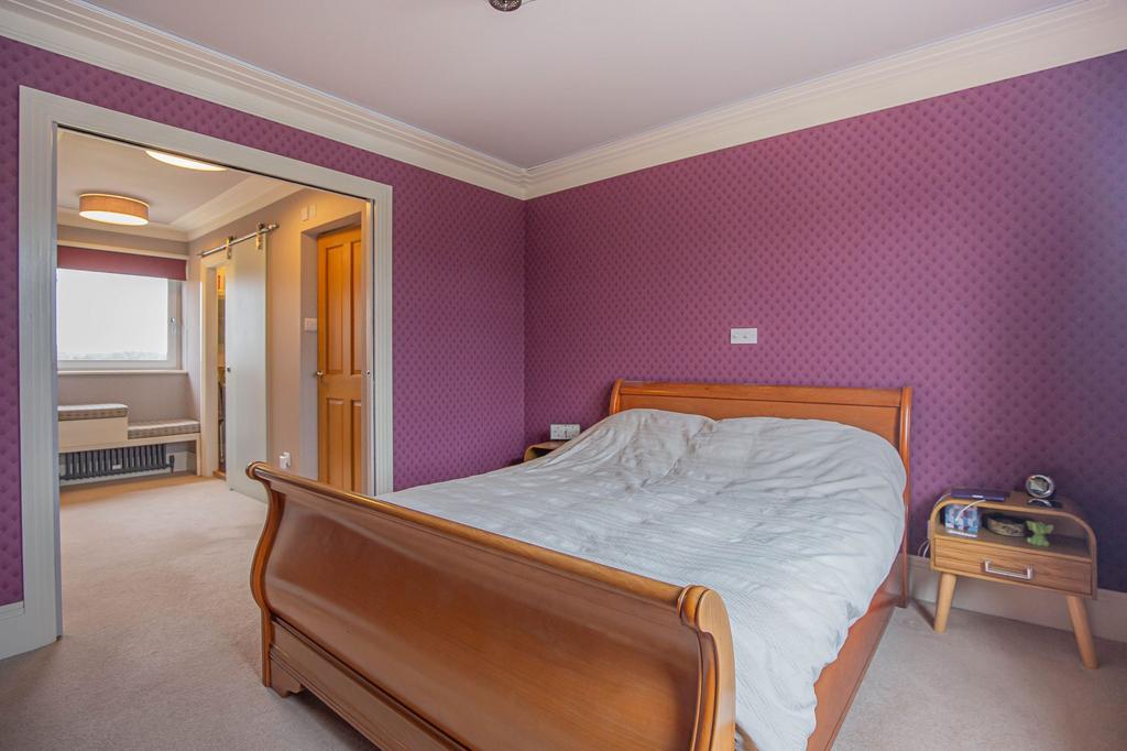 Main Bedroom Suite