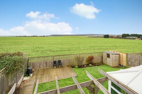 8 Morestead, Peacehaven, BN10 8EJ