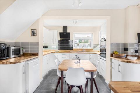 8 Morestead, Peacehaven, BN10 8EJ