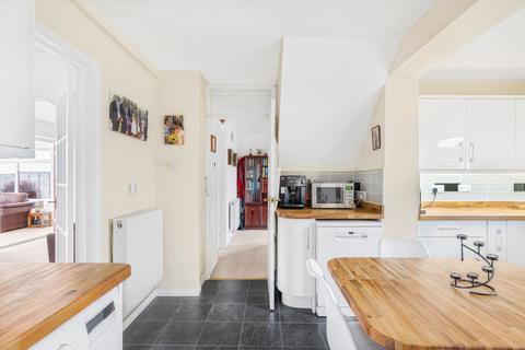 8 Morestead, Peacehaven, BN10 8EJ