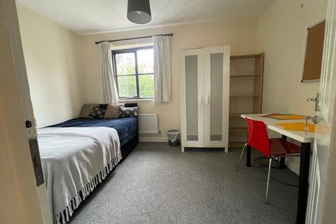 undefined, Meadow Close, Nottingham NG2