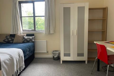 undefined, Meadow Close, Nottingham NG2