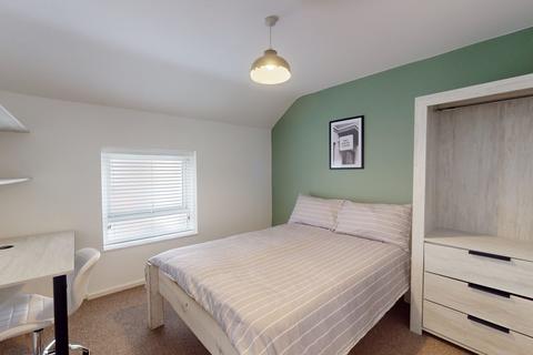 5 bedroom house to rent, 52B Chestnut Grove, Liverpool L15