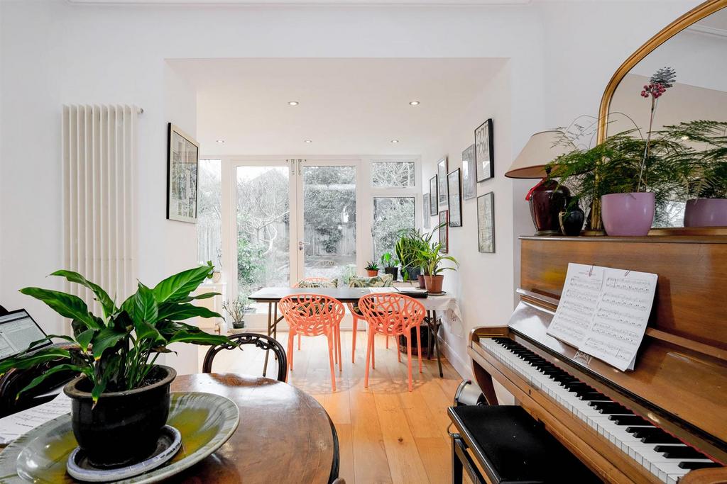 44 Beacontree Road-22.jpg