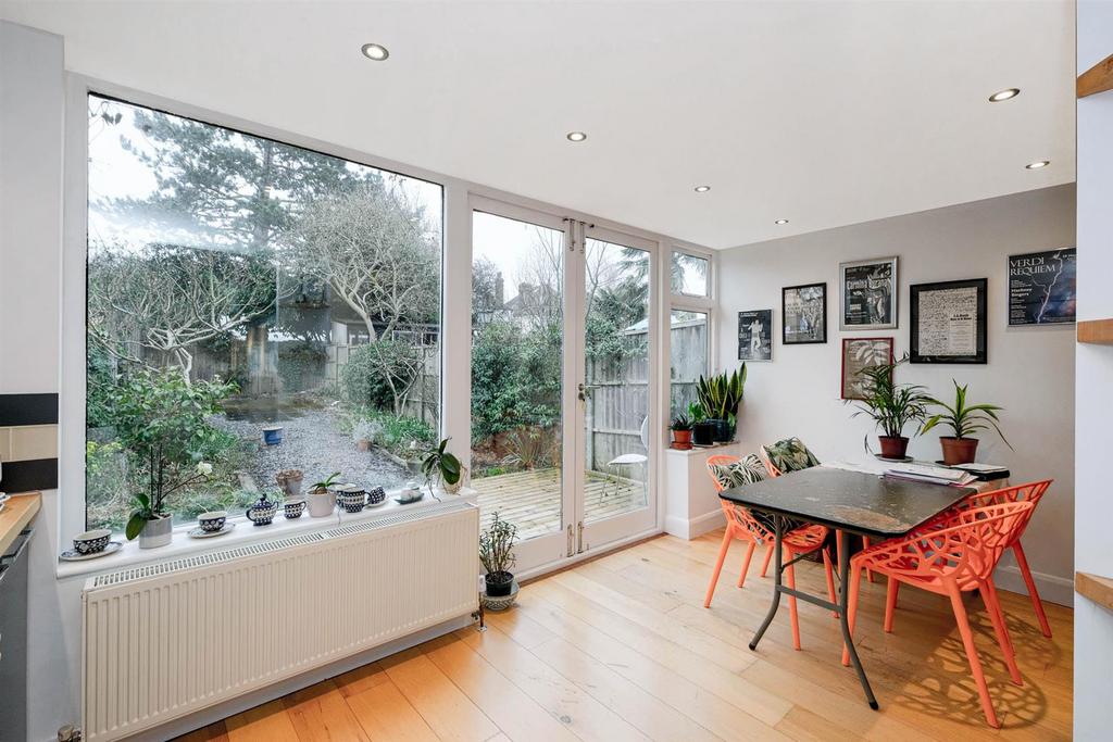 44 Beacontree Road-16.jpg