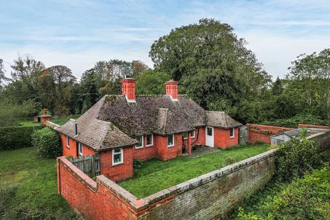 Holly Cottage Fring Road, Sedgeford, Hunstanton, PE36 5LT