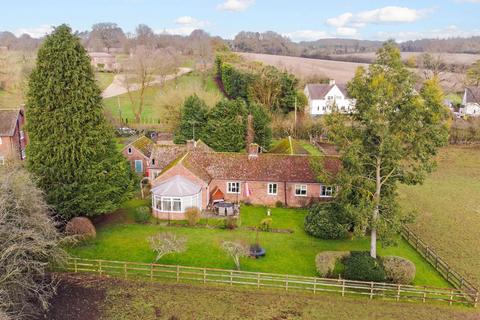 4 bedroom bungalow for sale, Newtown, Hungerford, Berkshire, RG17