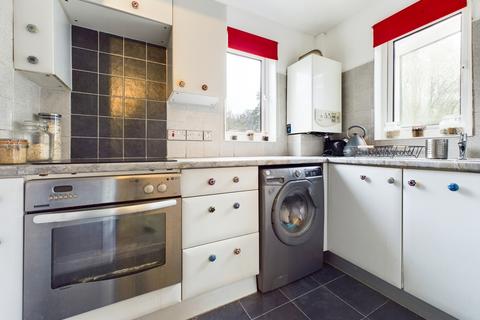 2 bedroom cluster house for sale, Grafton Close, Whitehill, Bordon, Hampshire, GU35