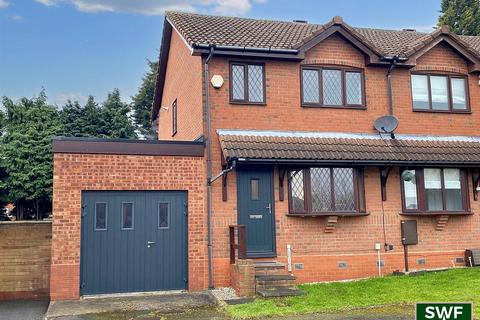 3 bedroom terraced house for sale, Banstead Close, Wolverhampton