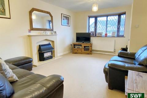 3 bedroom terraced house for sale, Banstead Close, Wolverhampton