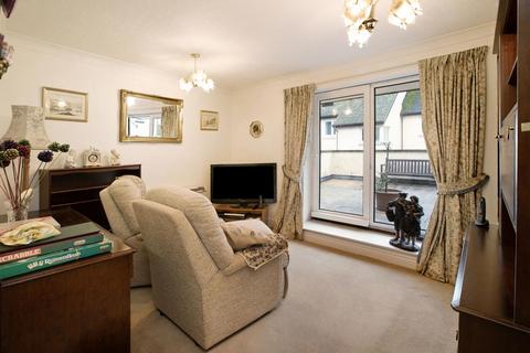 2 bedroom flat for sale, Leander Court, Strand, Teignmouth, TQ14 8AQ