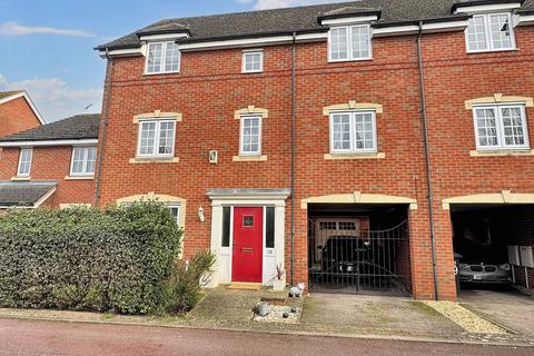 5 bedroom semi-detached house for sale, Avocet Grove, Soham