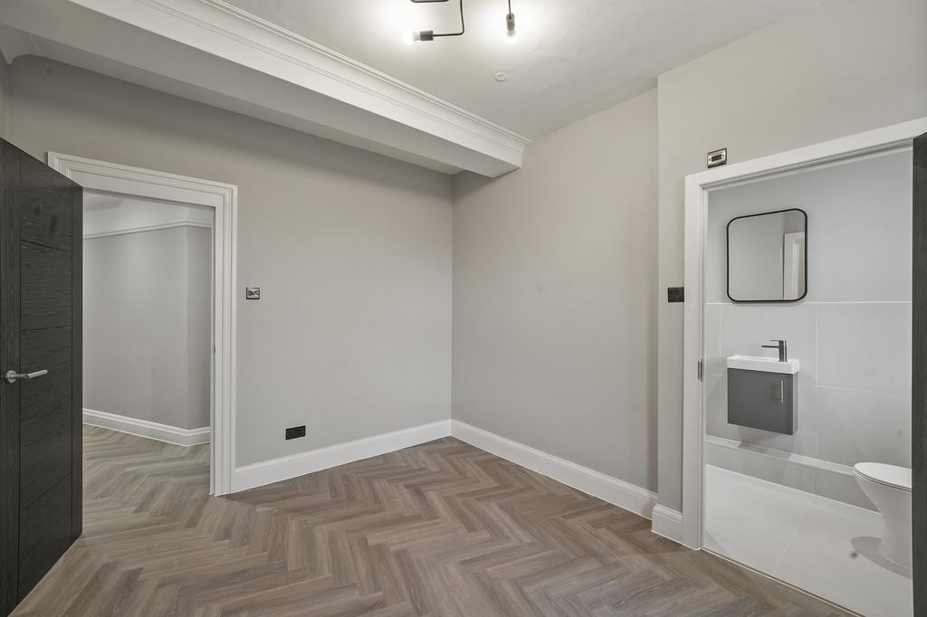 Flat 9, Richmond Cha