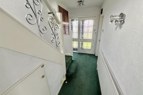 3 bedroom semi-detached house for sale, Arnesby Avenue, Sale