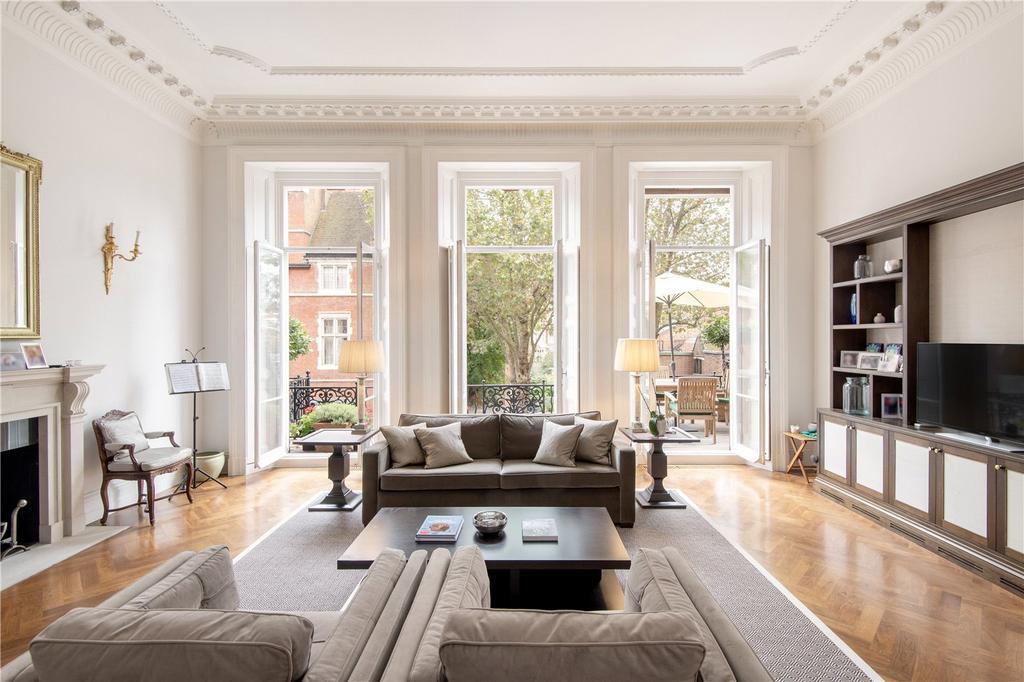 Cadogan Square, London, SW1X 3 bed apartment - £5,995,000