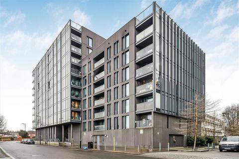 Chambers Street, London SE16