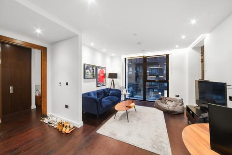 1 bedroom apartment for sale, Ponton Road, Nine Elms, SW11