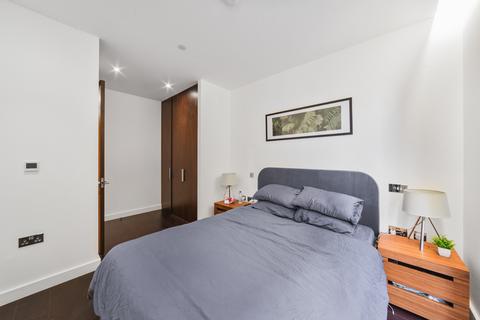 1 bedroom apartment for sale, Ponton Road, Nine Elms, SW11