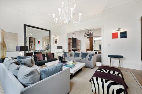 5 bedroom flat to rent, Queen's Gate Terrace, London SW7