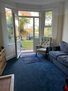 1 bedroom house to rent, Elmgrove Road, Bristol BS16