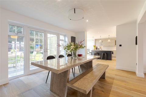 46 Burleigh Park, Cobham, KT11 2DU