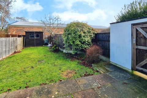 6 bedroom end of terrace house to rent, Whyke Road Chichester PO19