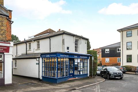 1 bedroom flat for sale, High Street, Thames Ditton KT7