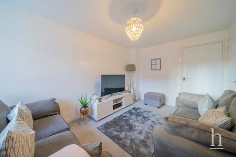 8 Marshall Close, Bromborough Pool, Wirral, CH62 4WA