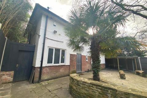 8 bedroom house to rent, Derby Road, Nottingham NG7