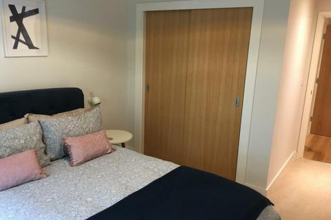 1 bedroom ground floor flat to rent, Wapping Road, Bristol BS1