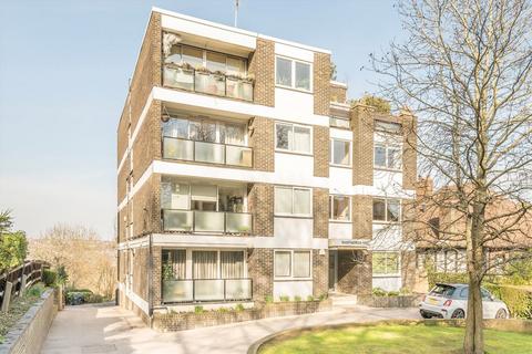 2 bedroom flat for sale, Shepherds Hill, London N6