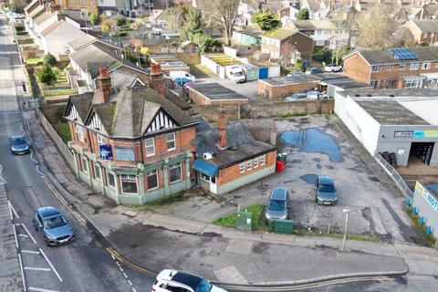 Pub for sale, 38 London Road, Sittingbourne, Kent, ME10 1NJ