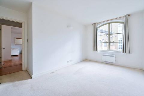 2 bedroom flat to rent, Queen Elizabeth Street, Shad Thames, SE1