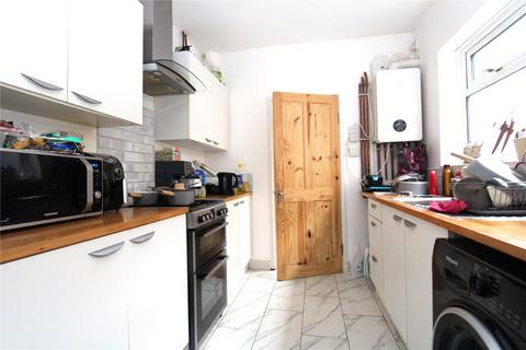 3 bedroom terraced house for sale, Hythe Road, Old Town, Swindon, Wiltshire, SN1