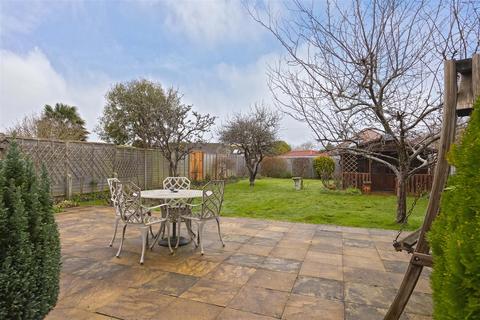 3 bedroom detached bungalow for sale, Cissbury Road, Ferring