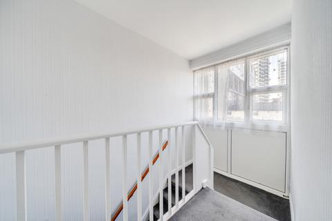 46 Pier Road, London, E16 2LH