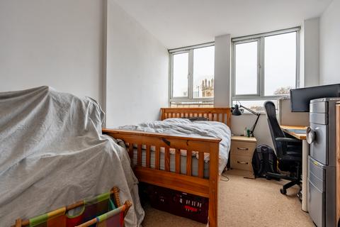 2 bedroom flat for sale, Bristol BS1