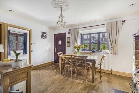 3 bedroom detached house for sale, Shirley Church Road, Croydon, CR0
