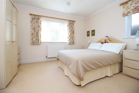 3 bedroom bungalow for sale, Appletree Close, New Milton, Hampshire, BH25