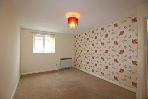 2 bedroom apartment to rent, Princes Road, Torquay, TQ1 1PA