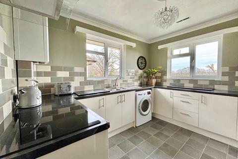 2 bedroom flat for sale, Duke Street, Bexhill-on-Sea, TN39